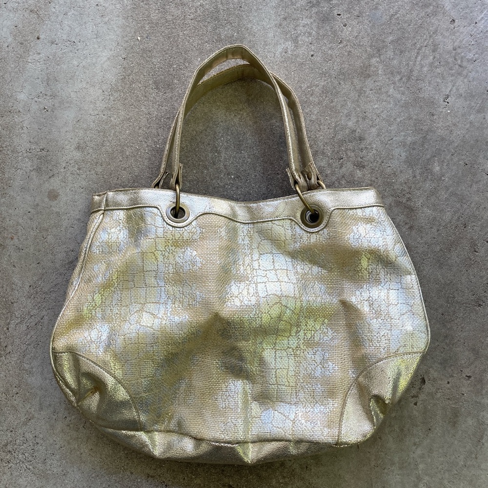 Gold Barney’s Purse!
